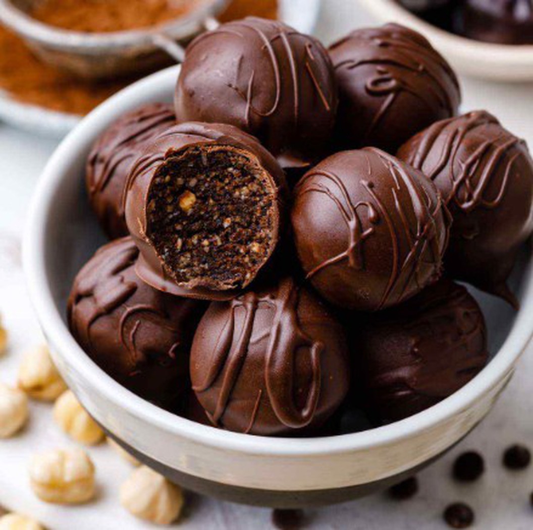 Bniwen ball machine with chocolate coating machine Bniwen ball machine with chocolate coating machine